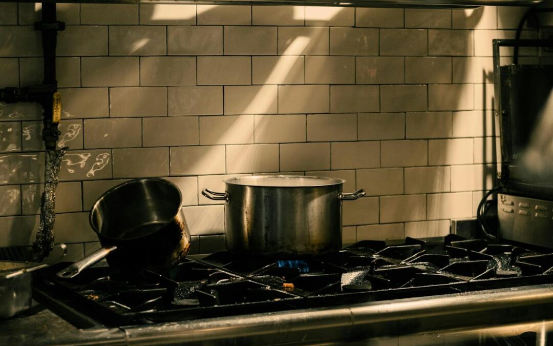 De onmisbare rol van pannen in huis: meer dan alleen koken