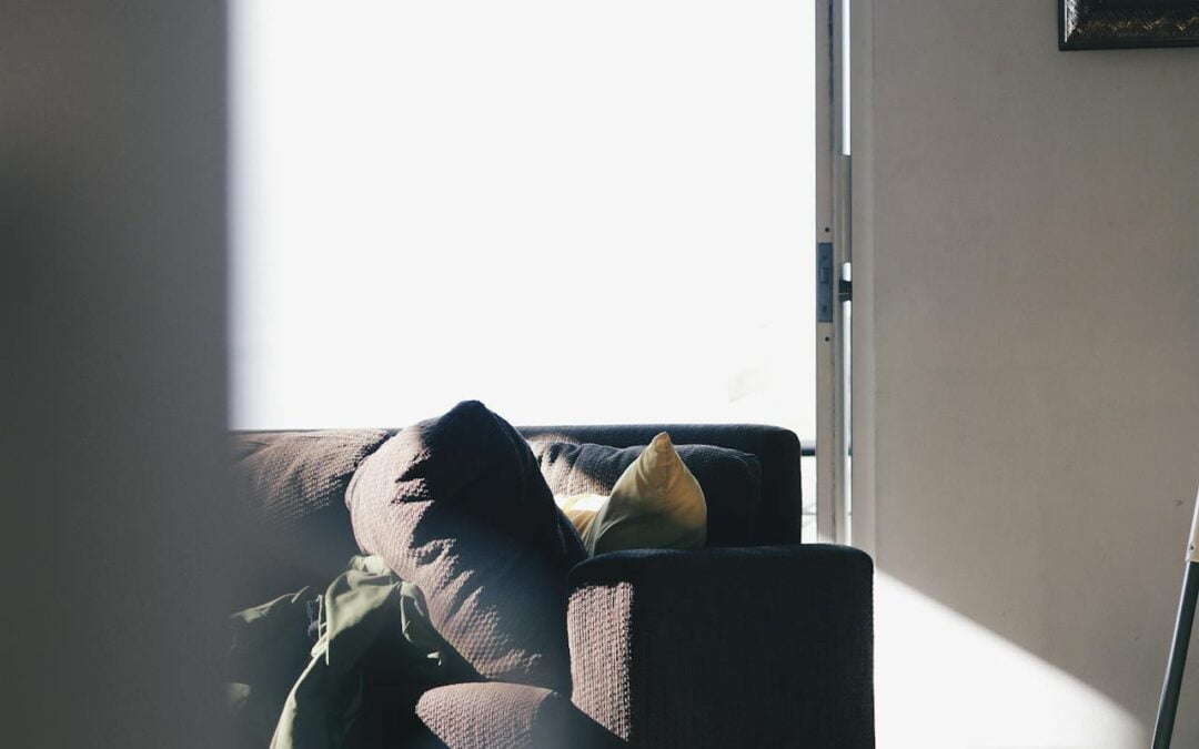 Dit zijn 4 manieren om je woonkamer een upgrade te geven