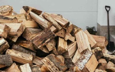 Van brandhout tot open haard: zo maak je hout kloven makkelijker