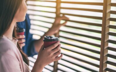 Hoe op maat gemaakte zonwering je huis koel houdt